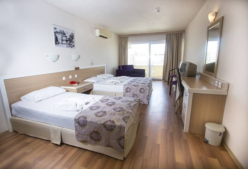 Номер Стандарт Трехместный, Tuntas Beach Hotel   All Inclusive