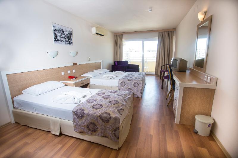 Четырехместный Номер Стандарт, Tuntas Beach Hotel   All Inclusive