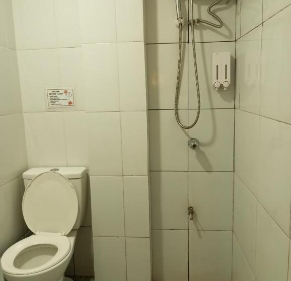 اتاق استاندارد, Airport Hostel Manila