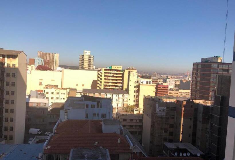 Семейные Апартаменты, Coastlands Durban Self Catering Holiday Apartments