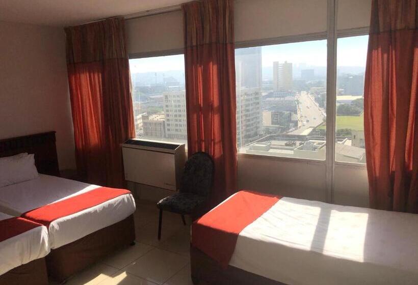Family flat with sea view, Coastlands Durban Self Catering Holiday Apartments