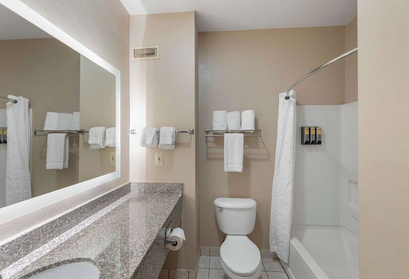 Президентский Люкс, Best Western Plus Russellville Hotel & Suites