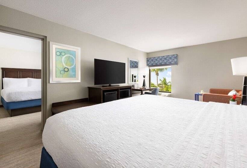 家庭套房, Hampton Inn Naples Central