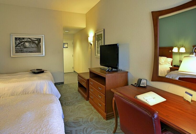 Номер Стандарт 2 Двуспальные Кровати, Hampton Inn Natchitoches
