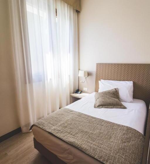 标准单人间, Park Hotel Ai Pini & Restaurant Ai Pini