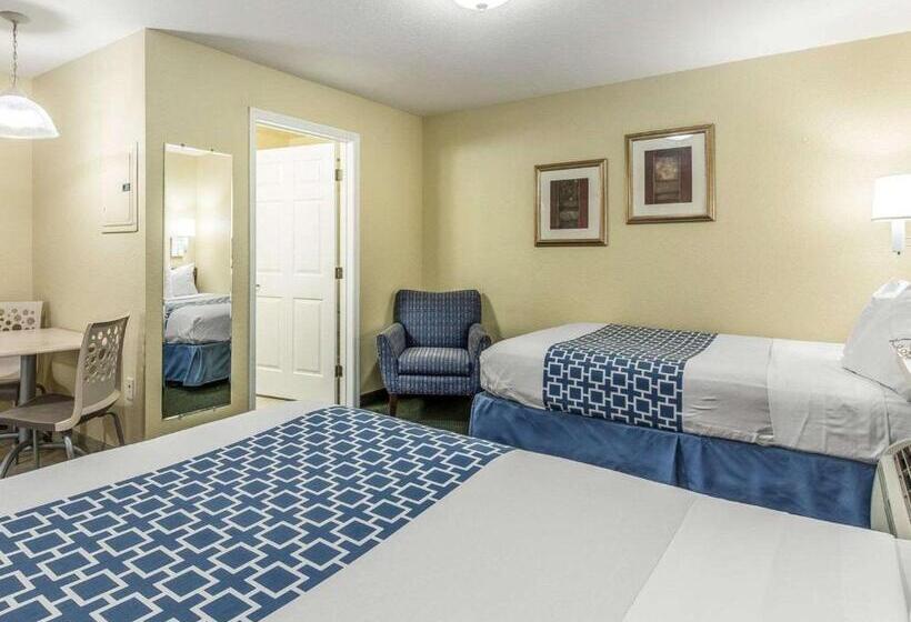 Номер Стандарт 2 Двуспальные Кровати, Suburban Studios Fort Myers Cape Coral