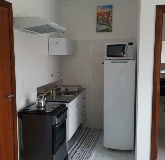 استودیو استاندارد با بالکن, Apart Pousada Penhaflat  Studio A 700 M Do Parque