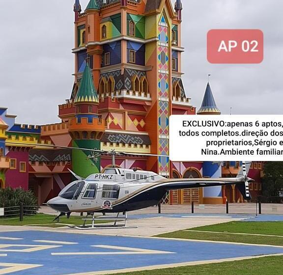 استودیو استاندارد با بالکن, Apart Pousada Penhaflat  Studio A 700 M Do Parque
