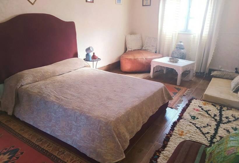 Номер Комфорт, Auberge Le Petit Jardin