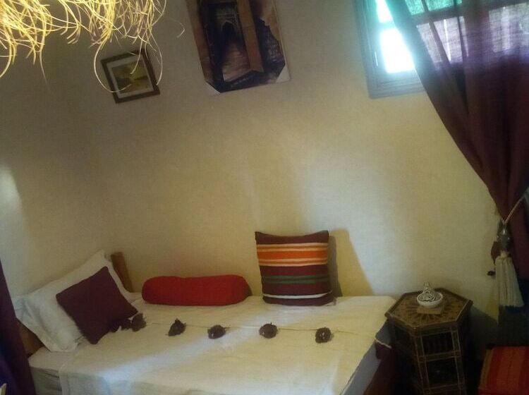 Номер Комфорт, Auberge Le Petit Jardin