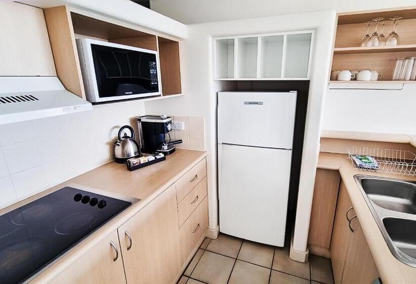 Апартаменты 1 Спальня, Tiki Hotel Apartments Surfers Paradise