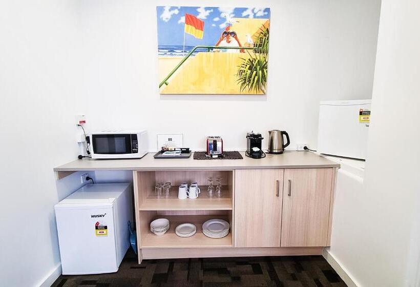 Студия Стандарт, Tiki Hotel Apartments Surfers Paradise