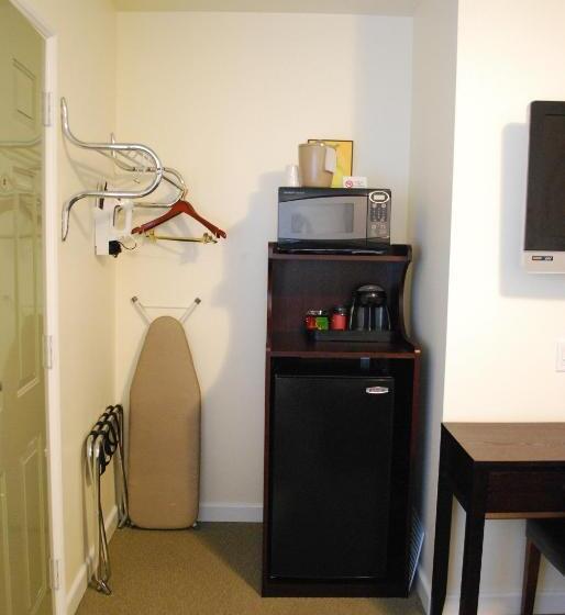 标准间, Bella Capri Inn And Suites