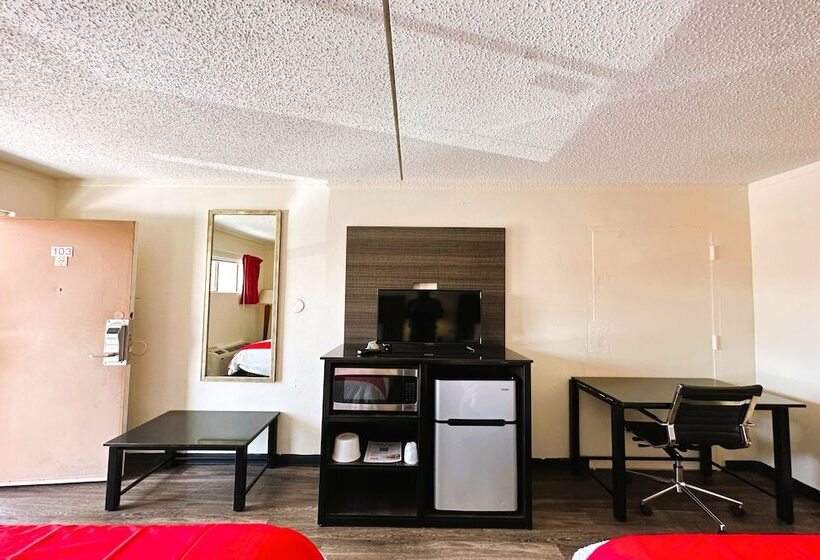 带大床的标准间, Oyo Hotel San Antonio Lackland AFB Seaworld Hwy 90 W