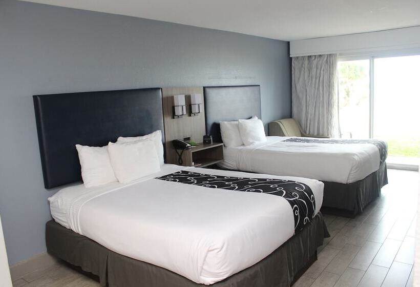 سوییت با چشم‌انداز دریا, La Quinta By Wyndham Oceanfront Daytona Beach