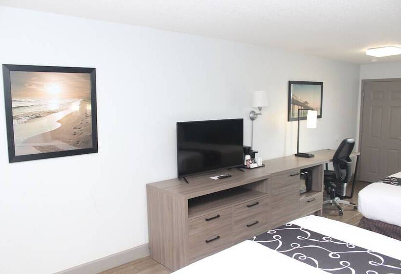 اتاق استاندارد با 2 تخت دوبل, La Quinta By Wyndham Oceanfront Daytona Beach