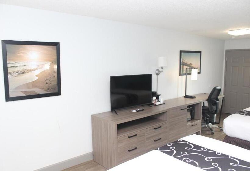اتاق استاندارد با 2 تخت دوبل, La Quinta By Wyndham Oceanfront Daytona Beach