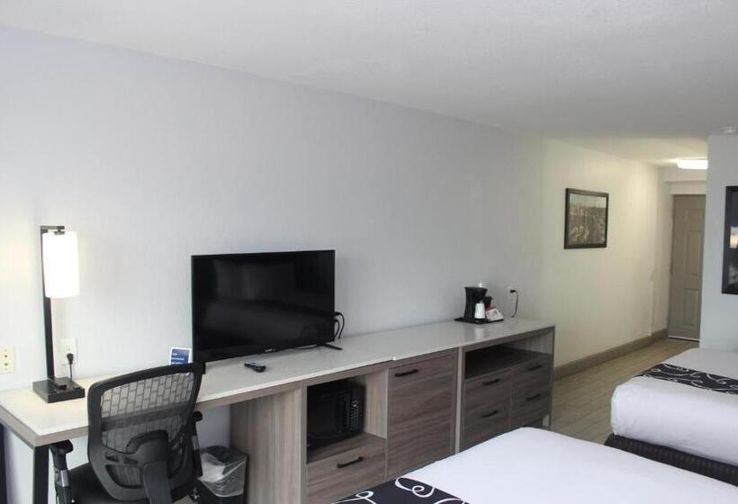 اتاق استاندارد با چشم‌انداز دریا, La Quinta By Wyndham Oceanfront Daytona Beach