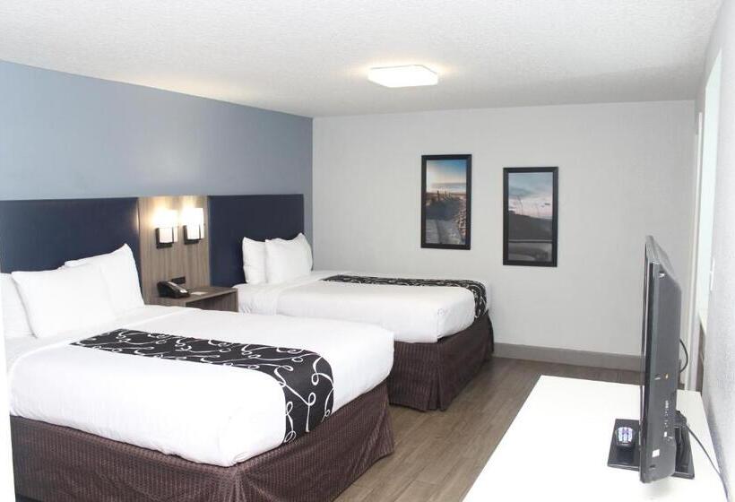 مجموعه ویستا شهر, La Quinta By Wyndham Oceanfront Daytona Beach