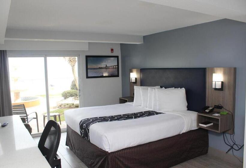 سوئیت با تخت بزرگ, La Quinta By Wyndham Oceanfront Daytona Beach