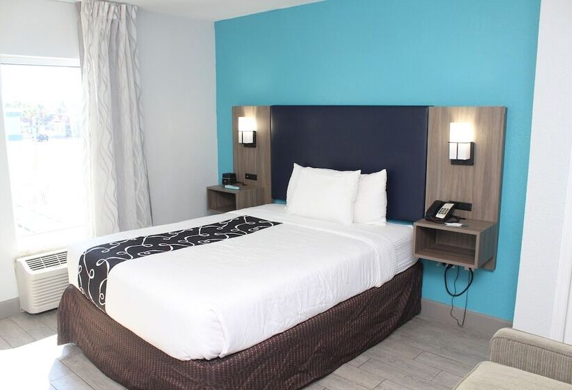 اتاق استاندارد با 2 تخت دوبل, La Quinta By Wyndham Oceanfront Daytona Beach