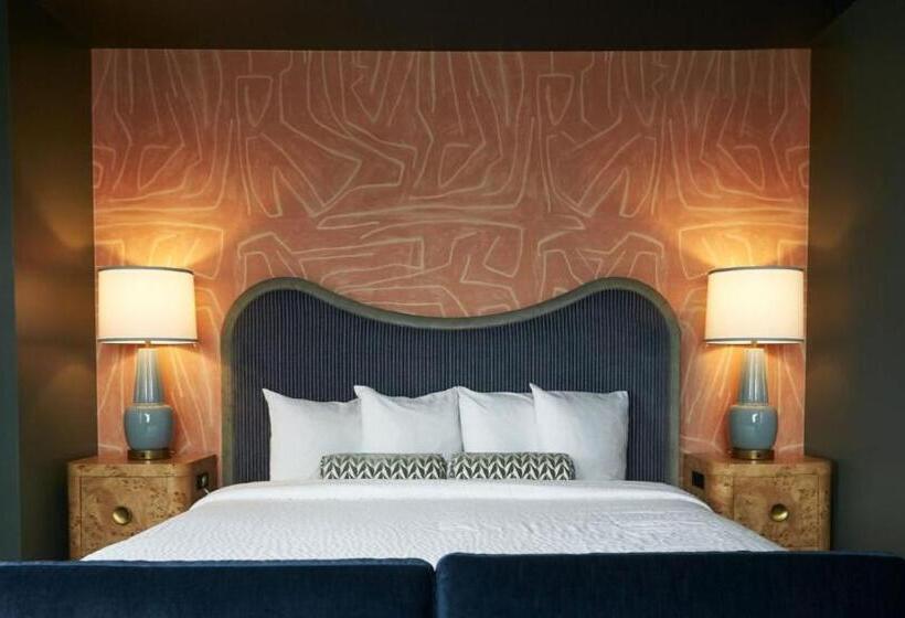 스탠다드 룸 킹사이즈 침대, Marcus Whitman Hotel And Conference Center
