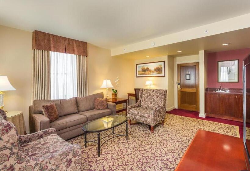 디럭스 스위트, Marcus Whitman Hotel And Conference Center