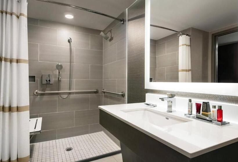 Standardzimmer Kingsize Bett, Marriott Indianapolis North