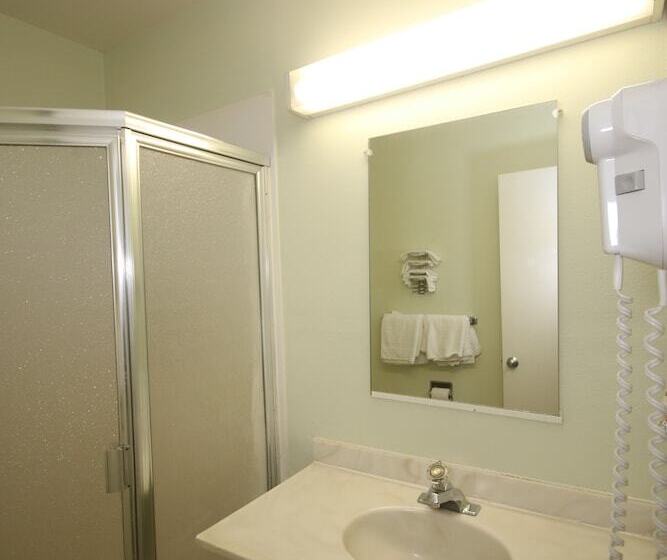 اتاق استاندارد, Royal Inn And Suites Charlotte Airport