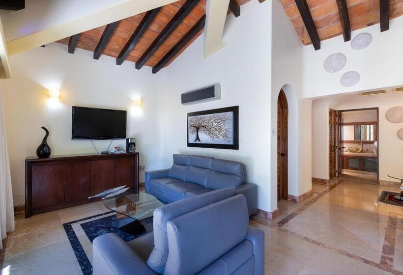 سوئیت با بالکن, South Shore Villa Armonia Luxury Boutique