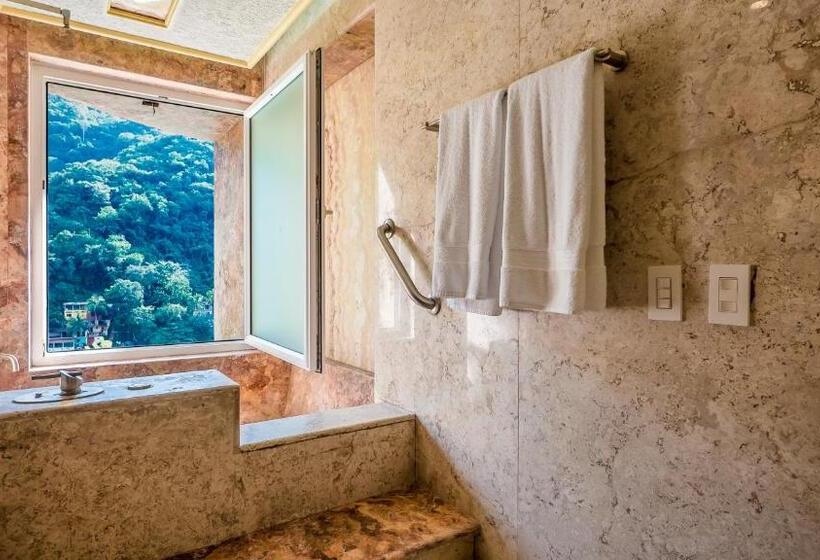 سوییت خانوادگی, South Shore Villa Armonia Luxury Boutique