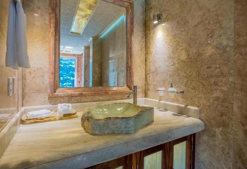 سوییت خانوادگی, South Shore Villa Armonia Luxury Boutique