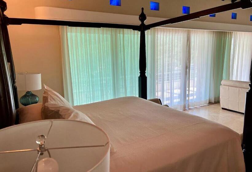 سوئیت با بالکن, South Shore Villa Armonia Luxury Boutique