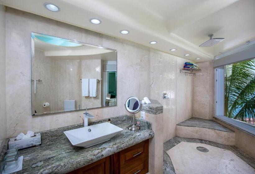 سوئیت با تخت بزرگ, South Shore Villa Armonia Luxury Boutique