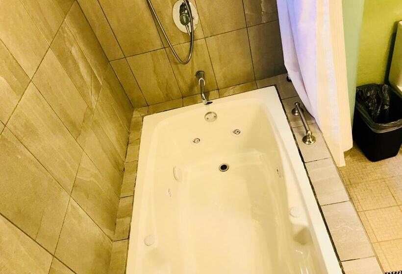 سوئیت با وان آب گرم, South Shore Villa Armonia Luxury Boutique