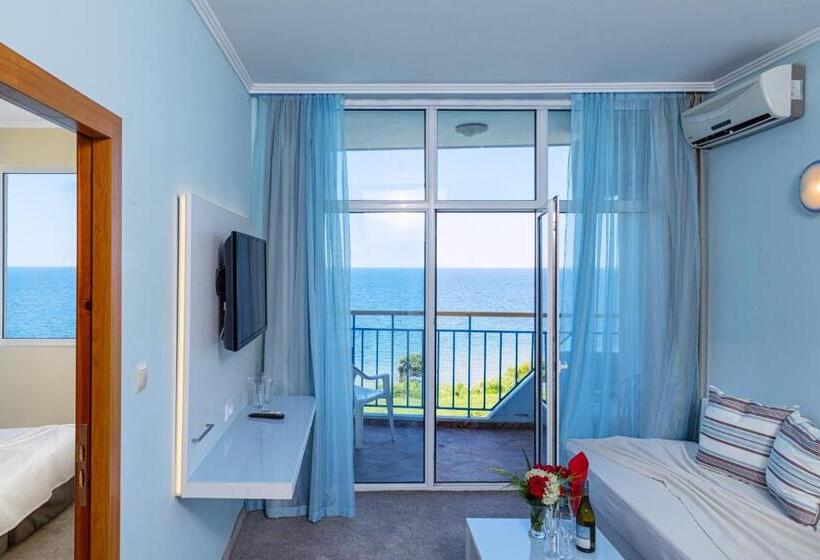 Семейный Номер, Perla Beach Club   All Inclusive