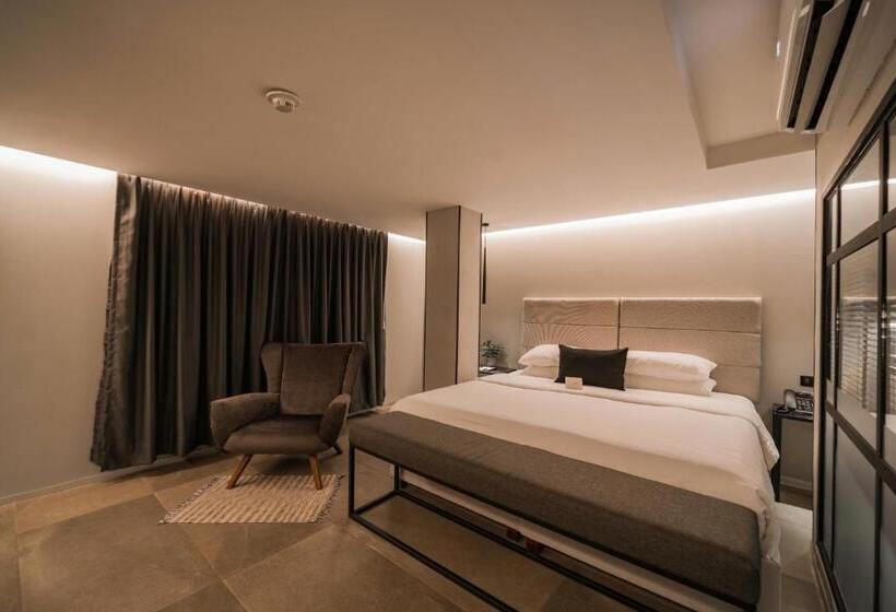 سوییت سوپریور, Ontico Urban Design