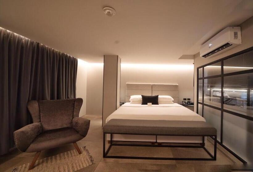 سوییت سوپریور, Ontico Urban Design