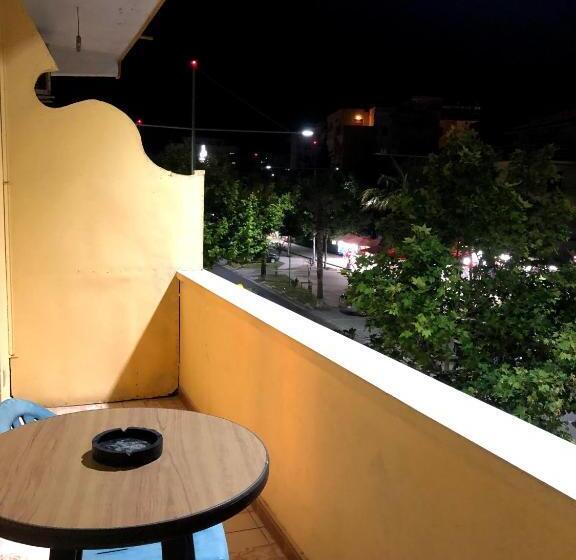 اتاق استاندارد سه نفره, Vogli S House Apartments & Rooms