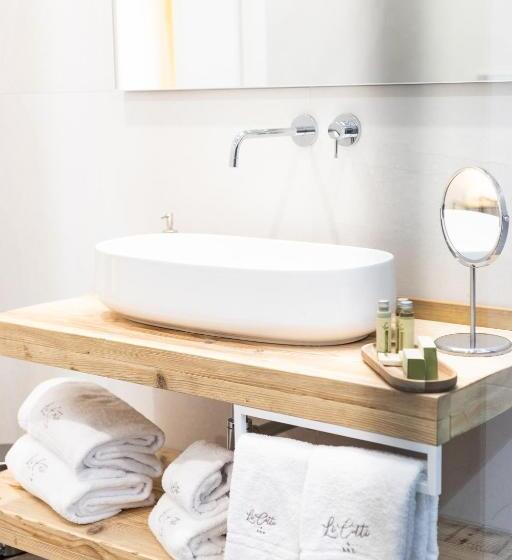 اتاق لوکس سه تخته, Li Cetti