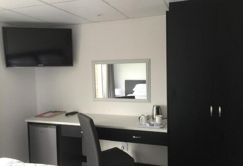 Family Suite, Vue Port
