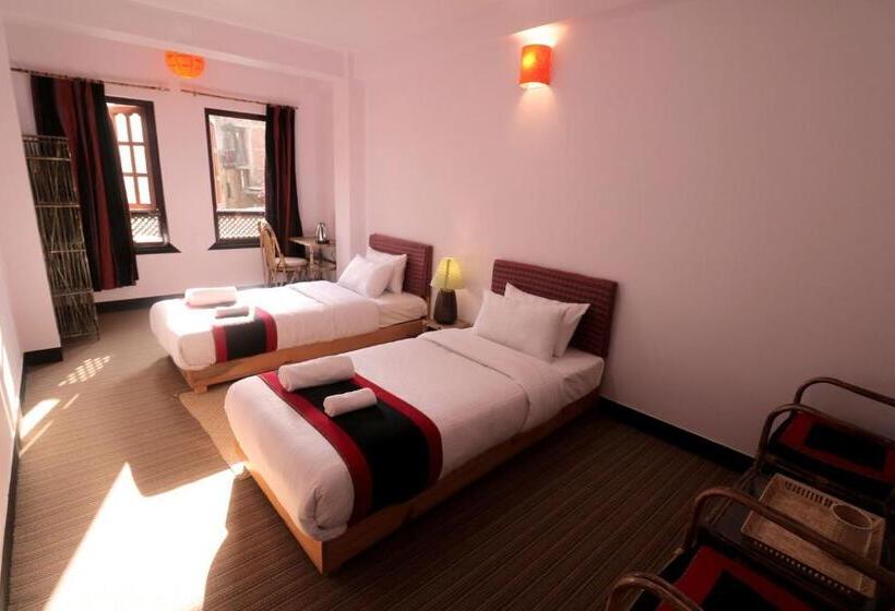 Standard room with outdoor bath, Easy Homes   Ashok Stupa