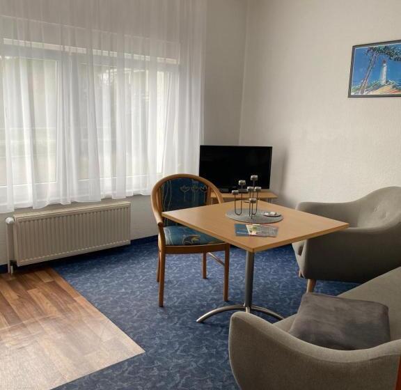 Apartamento 2 Dormitórios, Pension Marion