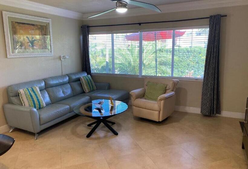 דירת חדר, Atlantic Shores Vacation Villas