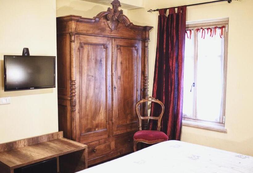 اتاق استاندارد, La Cascina Della Musica