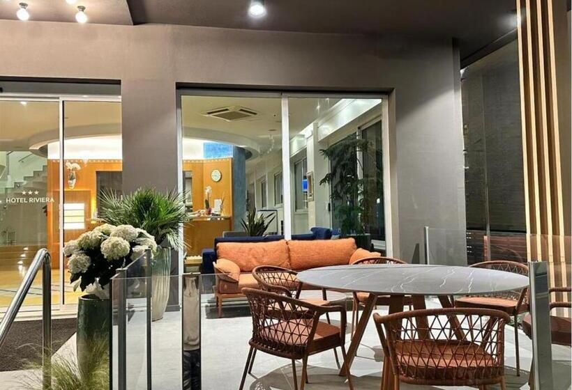 经济房, Riviera B&b
