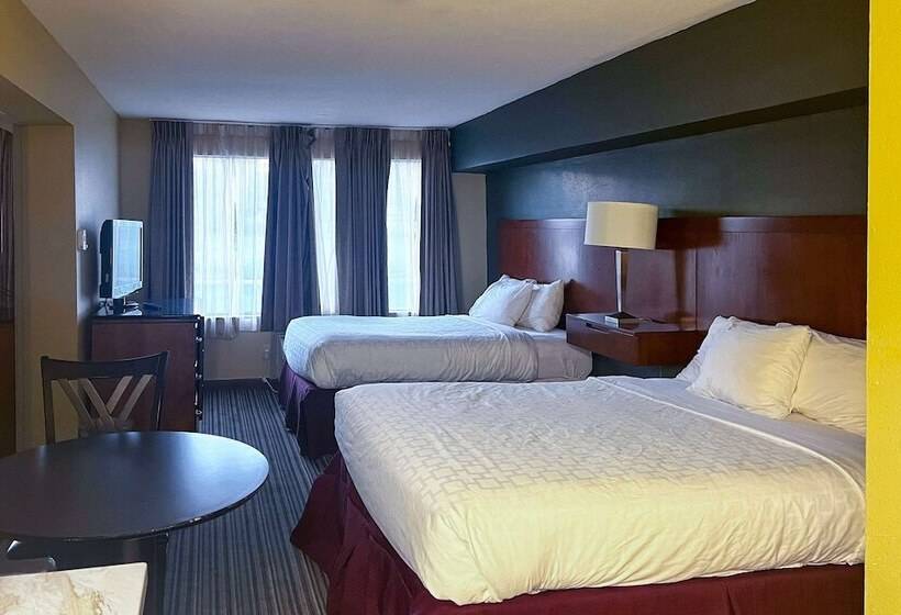 Люкс, Clarion Hotel & Suites