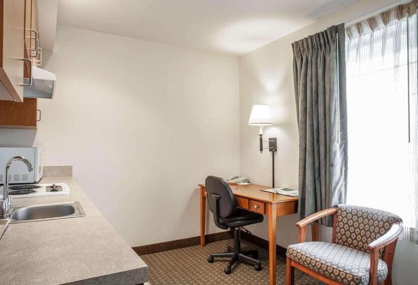 Люкс Кровать Кинг, Quality Inn & Suites Federal Way  Seattle