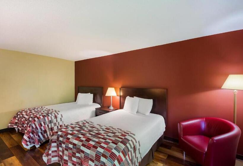 اتاق لوکس, Red Roof Inn Hendersonville