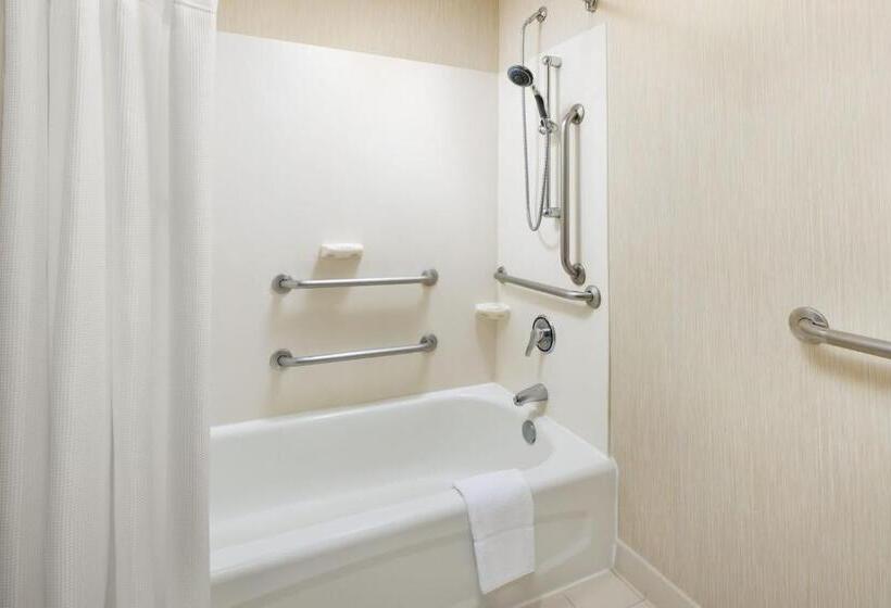 침실 2개 스위트, Residence Inn Saddle River